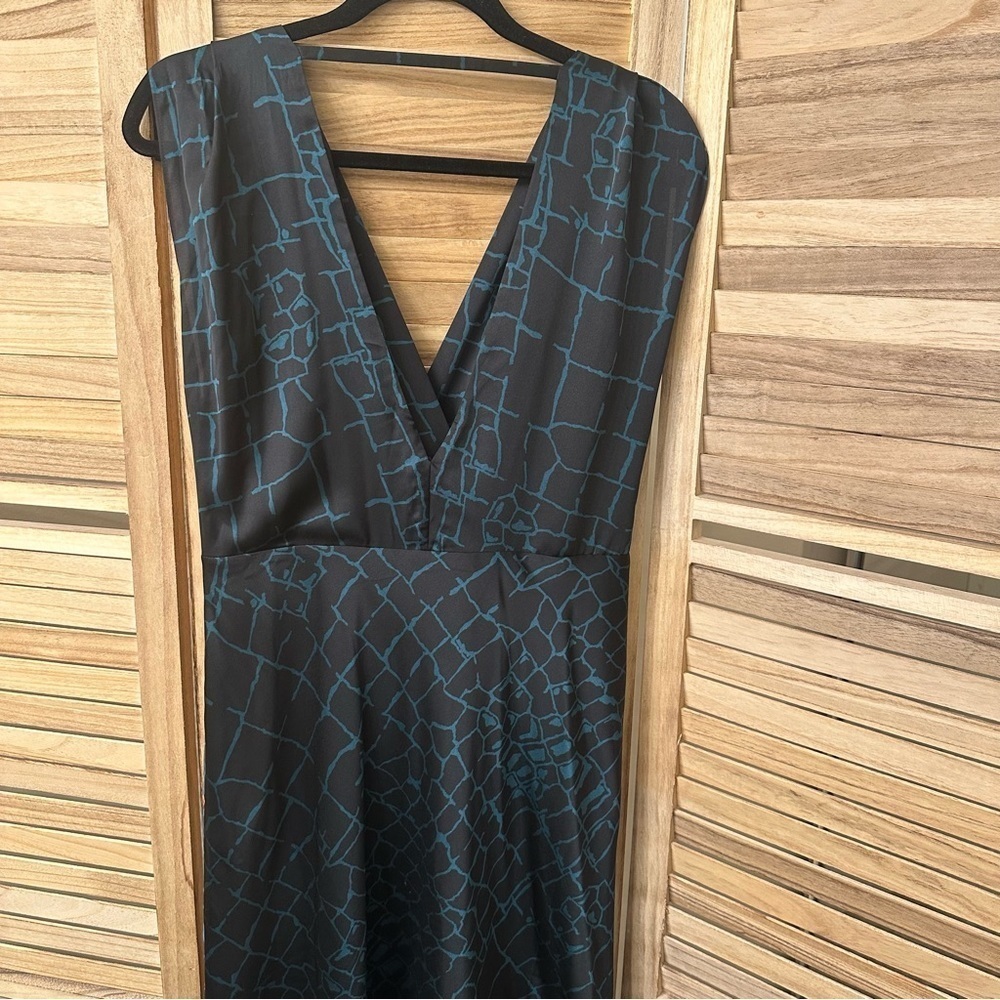 REISS  Flowy Maxi Sleeveless Maxi Dress - Picture 8 of 9